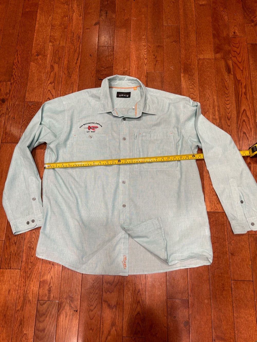 Orvis Men's Mint Green Long-Sleeve Button-Down Shirt